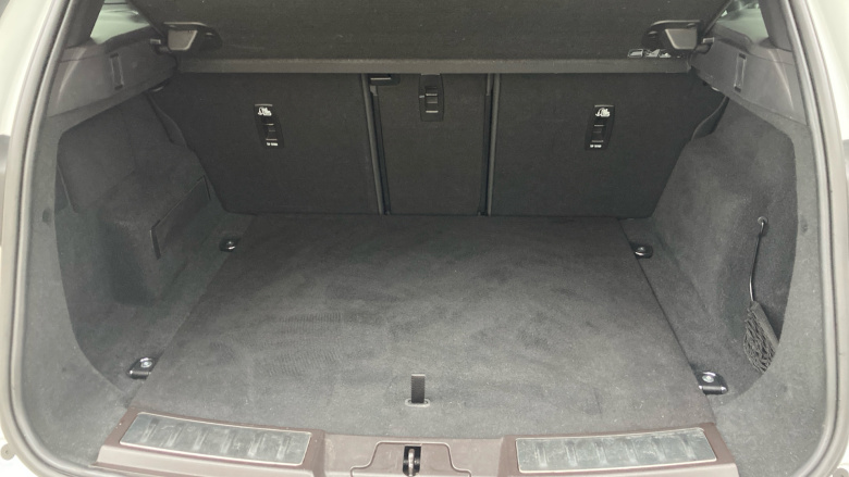 Land Rover Range Rover Evoque 2.0 D200 R-Dynamic S 5dr Auto Diesel Hatchback